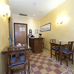 Aelius Bed & Breakfast 4*