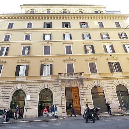 Bed and breakfast Aelius 4*